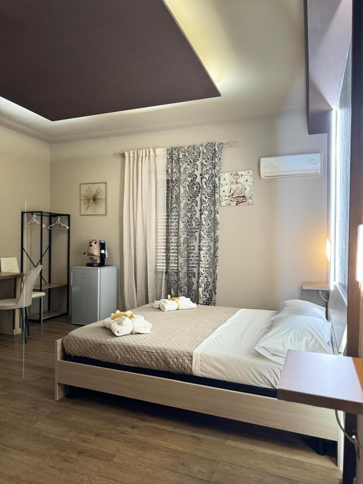 Bibi Rooms And Suite Палермо Экстерьер фото